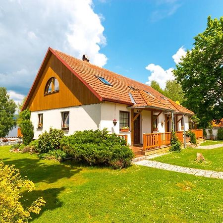 Apartments U Jezera Černá Černá v Pošumaví Esterno foto
