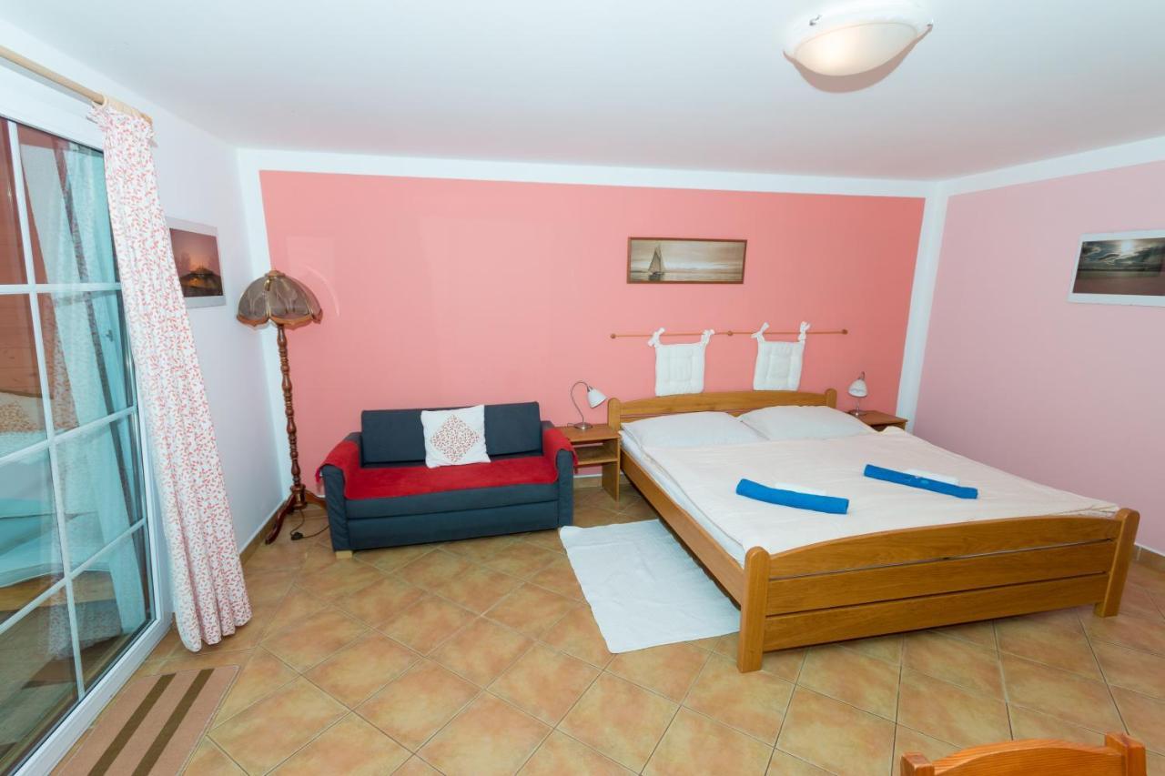 Apartments U Jezera Černá Černá v Pošumaví Esterno foto